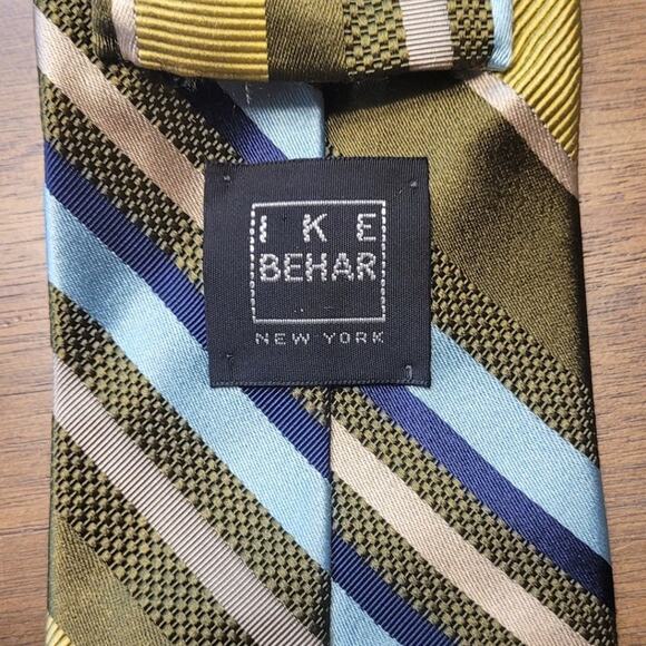 IKE BEHAR Silk Necktie Green Blue Gold XL Men’s GUC Snags - Picture 4 of 8